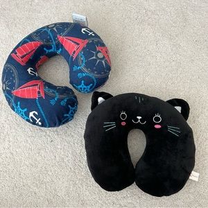Set of 2 - Travel Neck Pillows